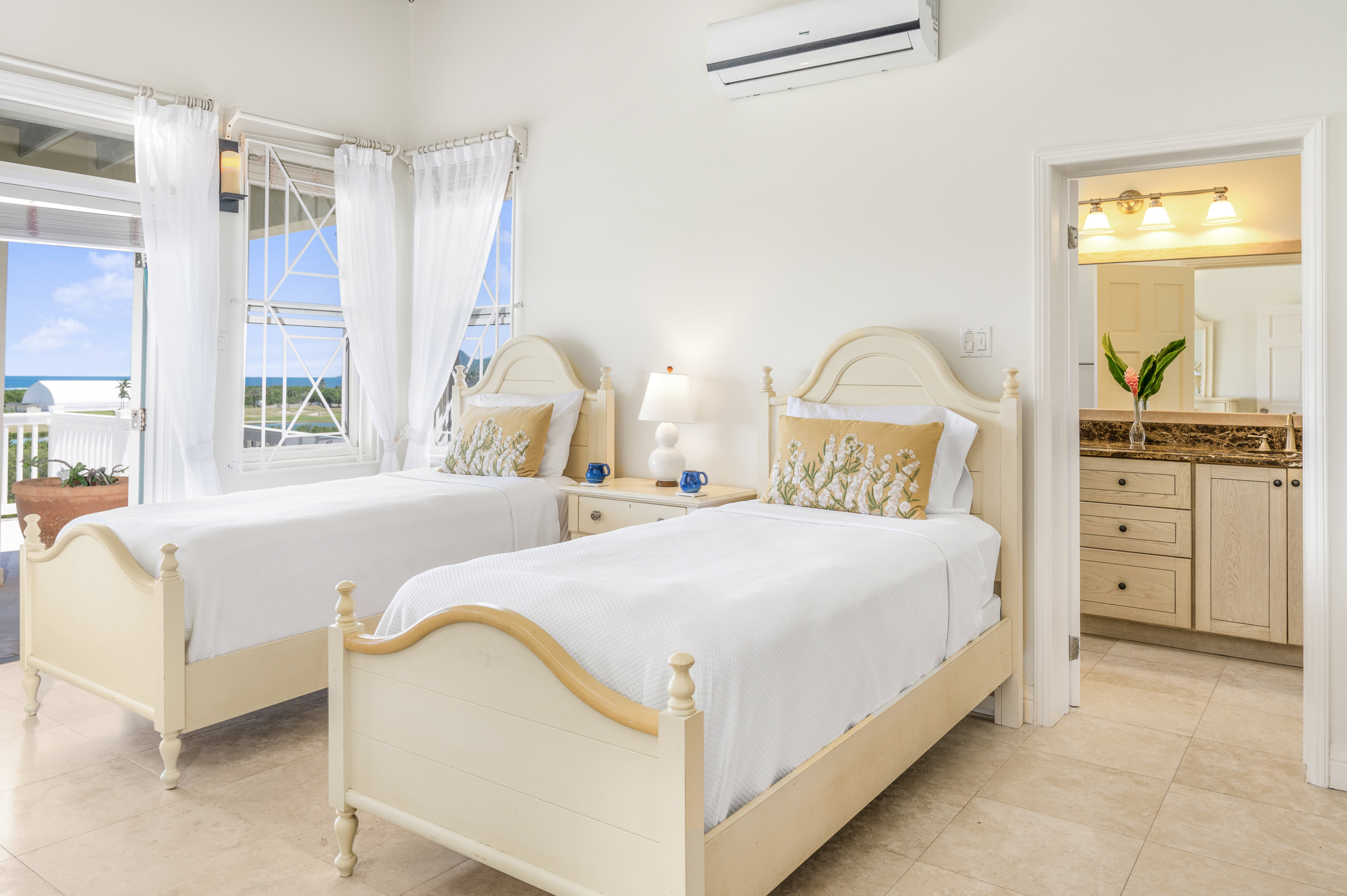 Sunrise hills upper level second bedroom