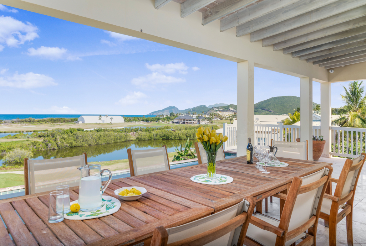 Sunrise Hill upper level pool deck