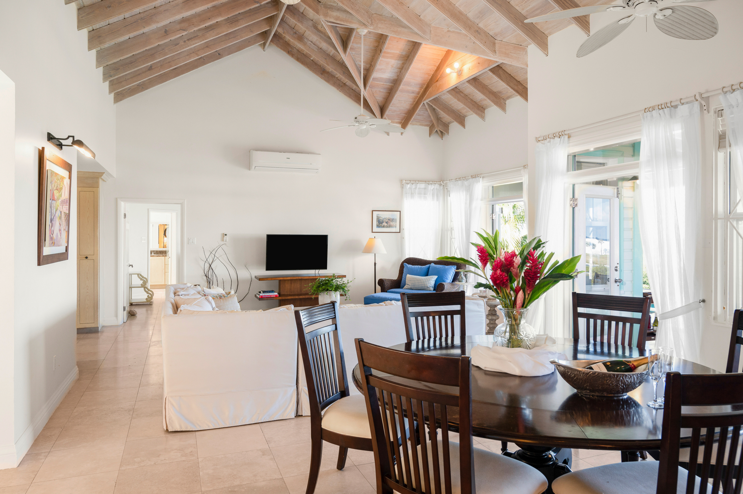 Sunrise hill upper level living