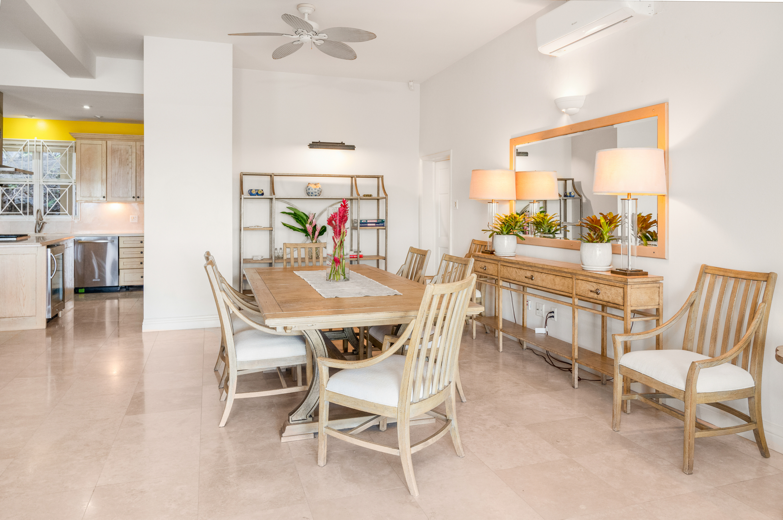 Sunrise Hill Lower level Dinning